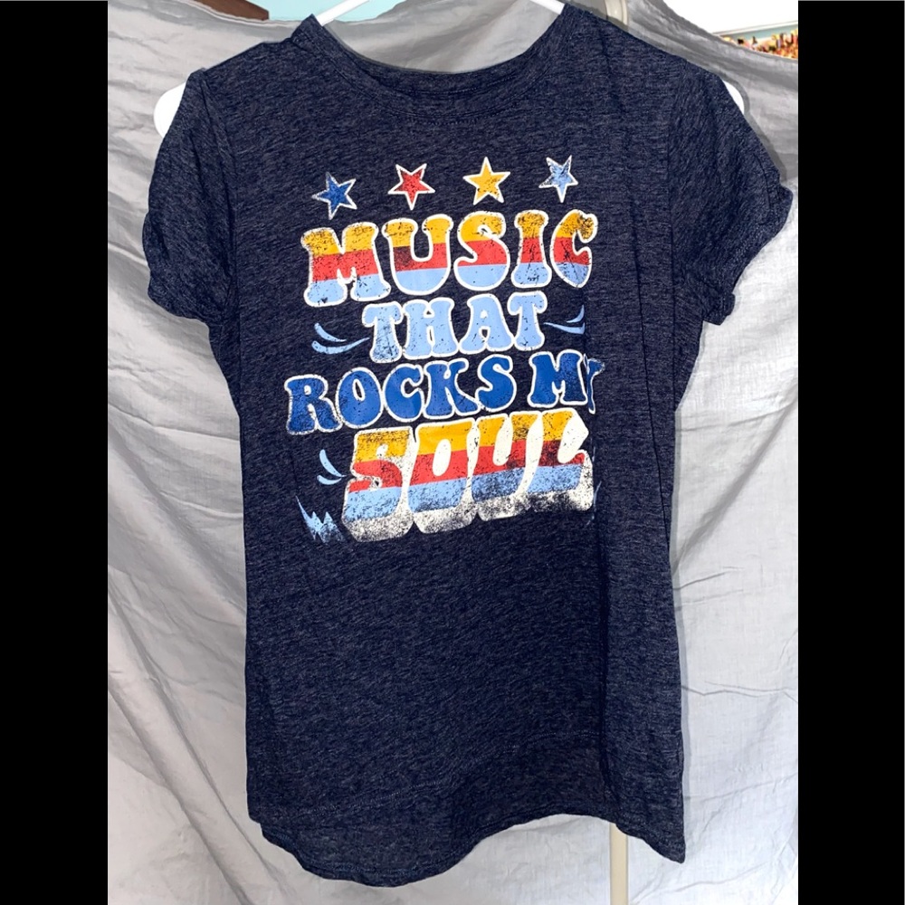 A cute tee.